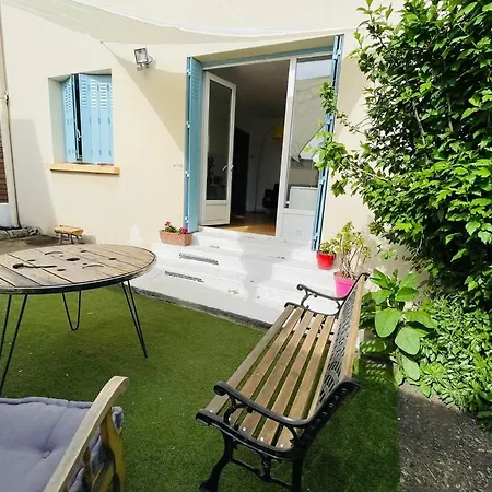 Daire T2 Cosy Jardin Et Lit King Size Dans *